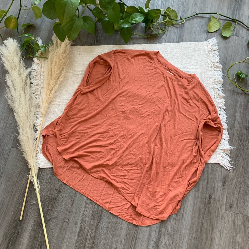 Lou & Grey Signature Soft Orange Cap Sleeve Shirt